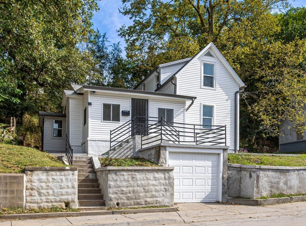 615 STUTSMAN Street, COUNCIL BLUFFS, IA 51503