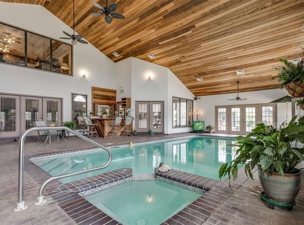 10116 Thompson Avenue, Yukon, OK 73099