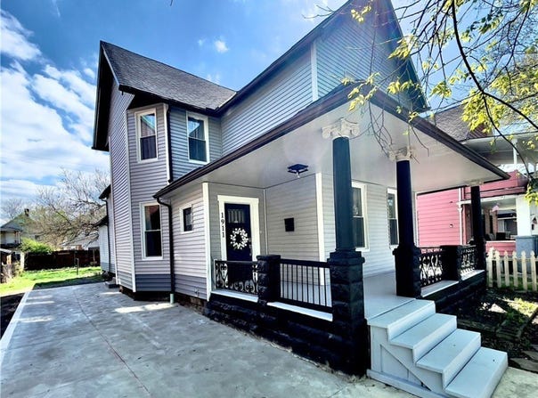 1911 Corning Avenue, Cleveland, OH 44109