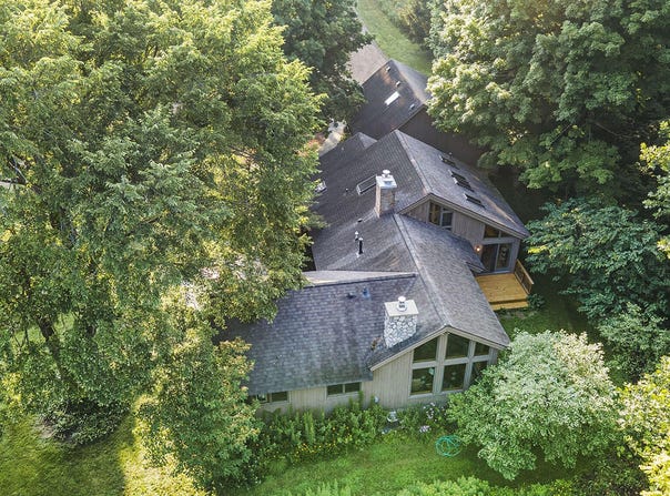 9308 W Guernsey Lake Road Road, Delton, MI 49046