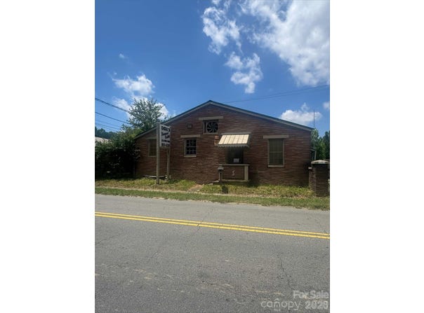 529 N Broad Street, Gastonia, NC 28054
