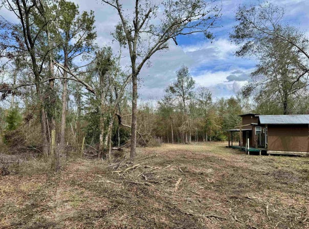 11331 E Us Highway 90, Lee, FL 32059