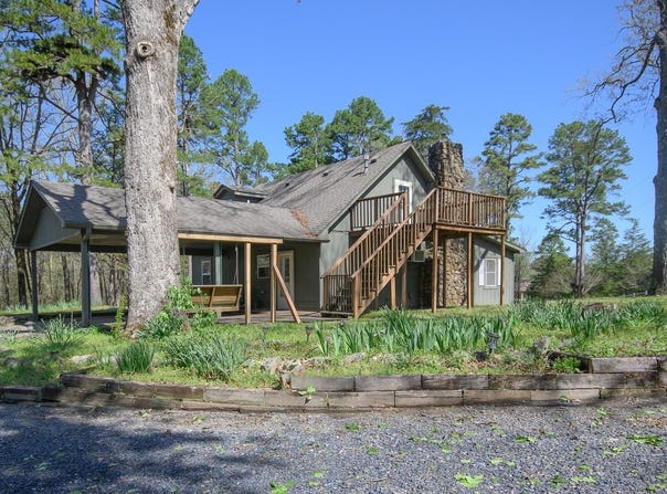 1256 Polk Road 38, Mena, AR 71945