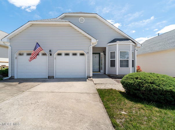73 Summerhill Drive, Manahawkin, NJ 08050