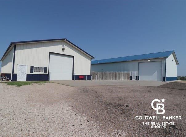 795 Midstates Drive, Garden City, KS 67846