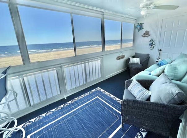 19 Atlantic Avenue, Hampton, NH 03842
