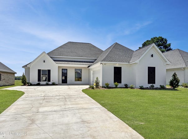 1209 Old Court Crossing, Flowood, MS 39232
