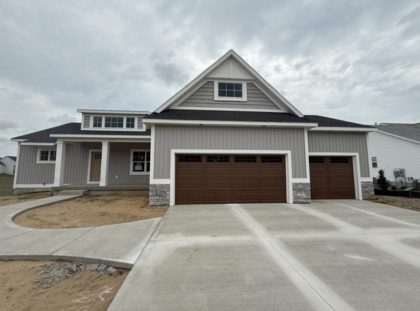 14952 Fillmore Street, West Olive, MI 49460