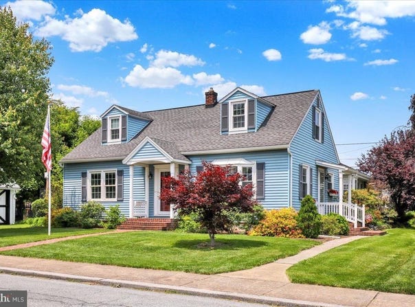 217 E CHESTNUT STREET, CLEONA, PA 17042