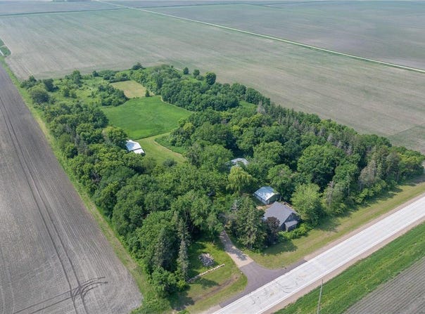 43867 County Road 15, New Sweden Twp, MN 56074