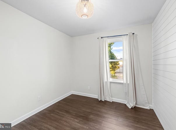 569 SHERRY DRIVE, RUNNEMEDE, NJ 08078