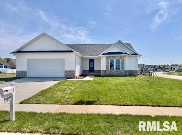 1412 WINSTON Drive, Springfield, IL 62711