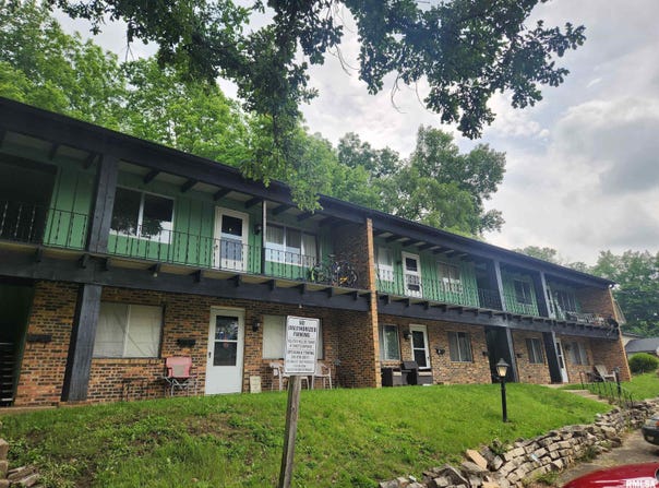 740 E SHORE Drive, Pekin, IL 61554