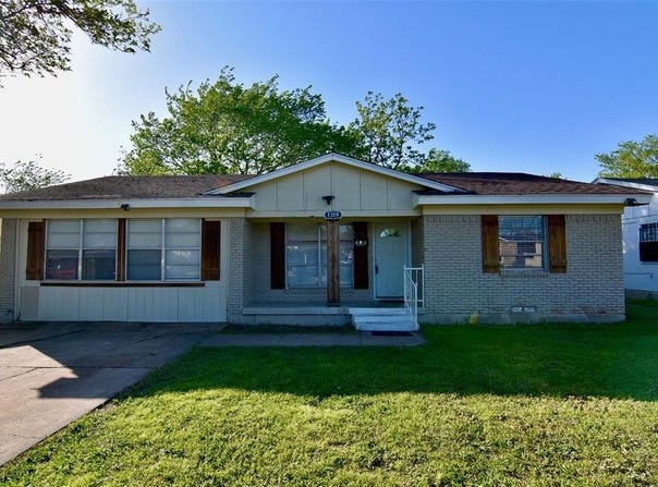1319 Summit Street, Mesquite, TX 75149