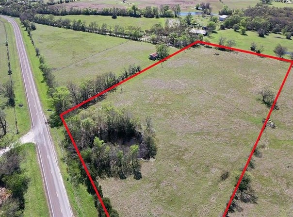 6 AC FM 3091, Madisonville, TX 77864