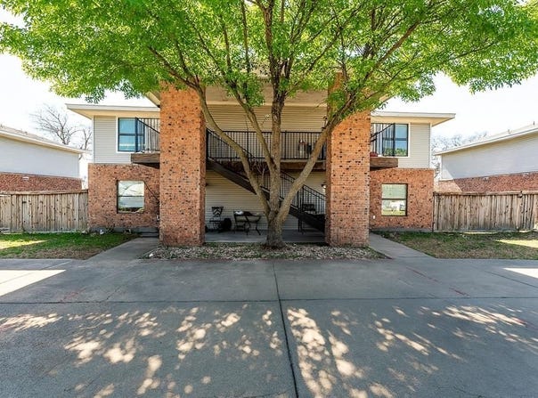 872 W Vanderbilt Street, Stephenville, TX 76401