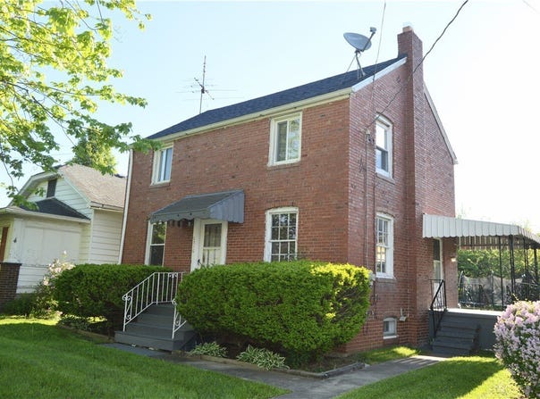 2310 Delaware Ave, New Castle, PA 16105