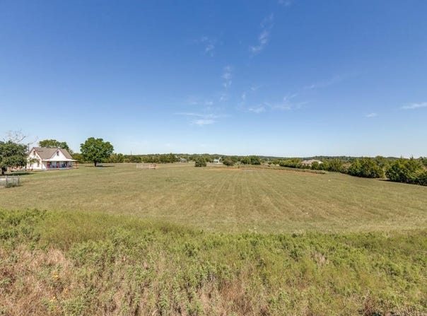 Lot 2 Mt Pleasant Road, Valley View, TX 76272