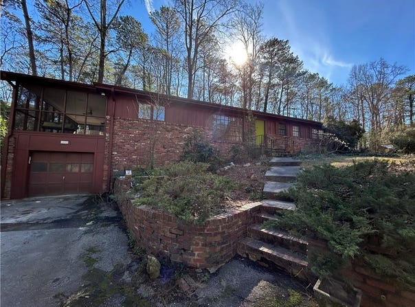 1053 ALLGOOD Road, Stone Mountain, GA 30083