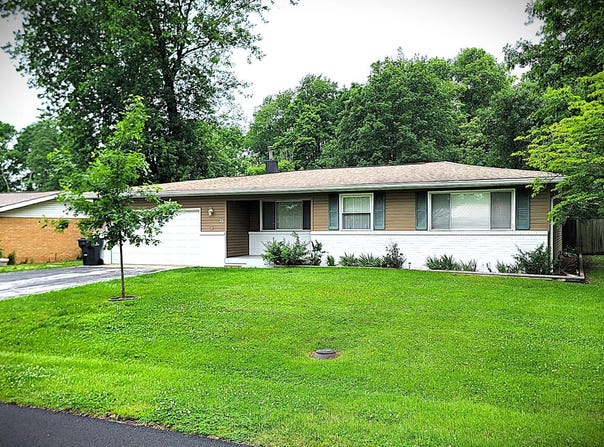 22 Brooklyn Ct, Mooresville, IN 46158