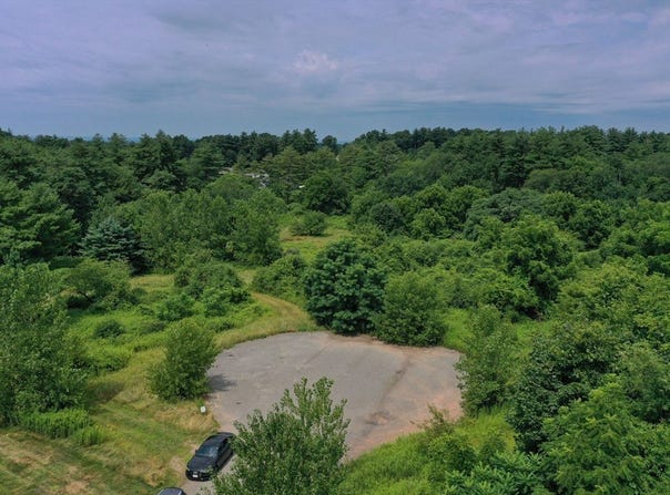Apple Blossom Ln, East Longmeadow, MA 01028