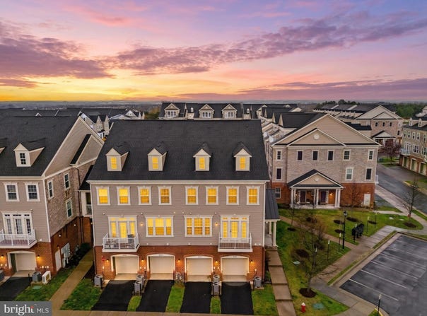 42558 SUNSET RIDGE Square, ASHBURN, VA 20148