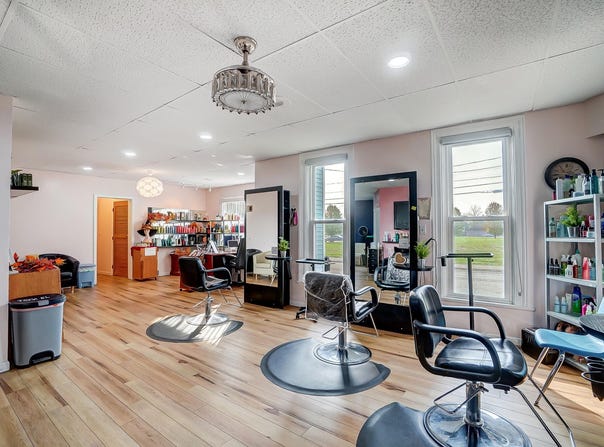 1652 N Limestone Street, Springfield, OH 45503