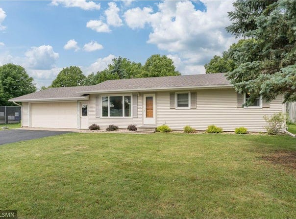 904 Mayvis Boulevard, Mankato, MN 56001