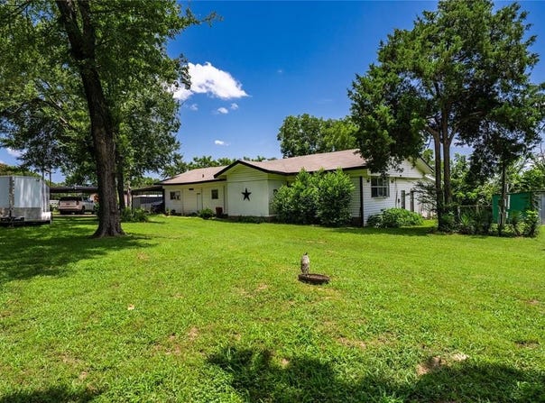 10084 Fm 831, Buffalo, TX 75831