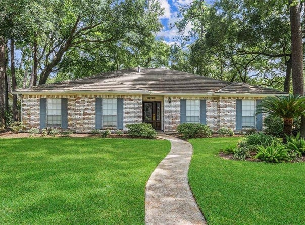 6143 Pebble Beach Drive, Houston, TX 77069