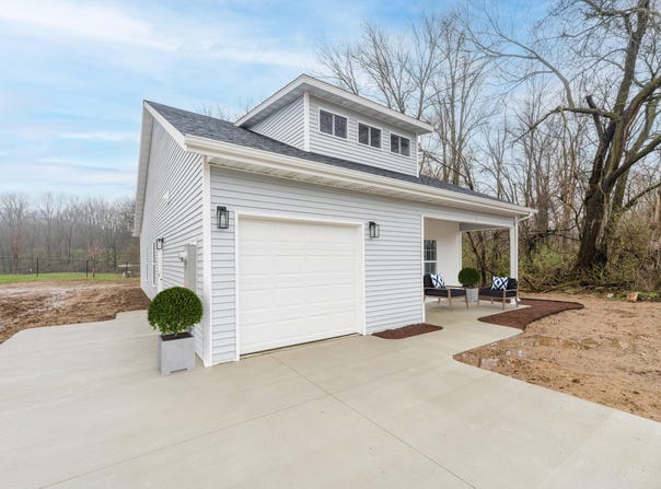 722 Imagine Drive, Cassopolis, MI 49031
