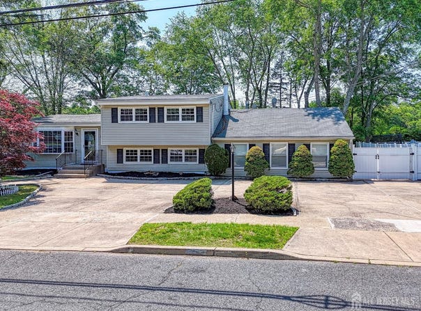 281 Cindy Street, Old Bridge, NJ 08857