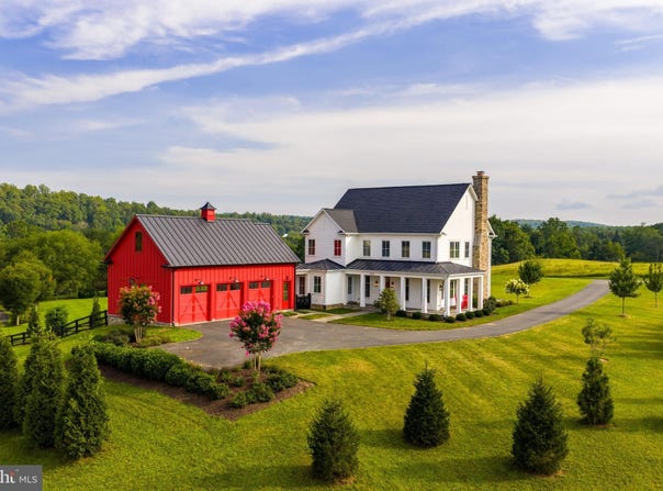 23232 SALLY MILL ROAD, MIDDLEBURG, VA 20117