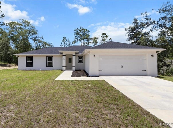 6613 N Bedstrow Boulevard, Dunnellon, FL 34434
