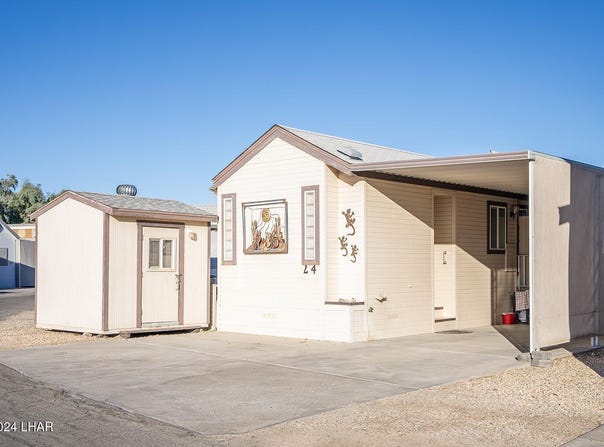 1534 Beachcomber Blvd, Lake Havasu City, AZ 86403