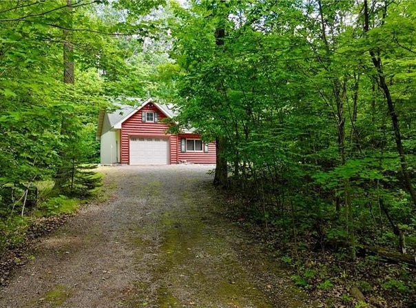 1175 E Superior Street, Isle, MN 56342