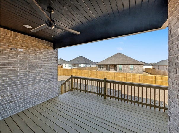 2023 S O Street, Fort Smith, AR 72901