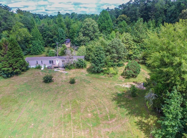 2211 Hollonville Road, Brooks, GA 30205