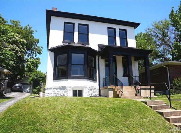 6121 W Park Avenue, St Louis, MO 63139