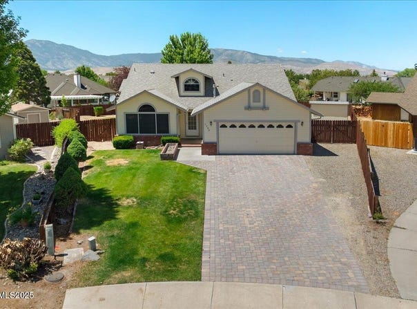 1290 Saddlehorn Court, Minden, NV 89423