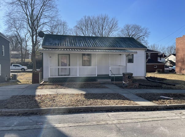 310 Spring St, Boonville, MO 65233