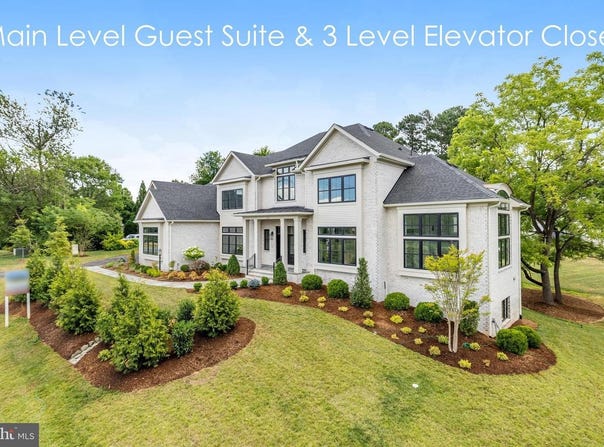 390 STILL POND RUN, GREAT FALLS, VA 22066