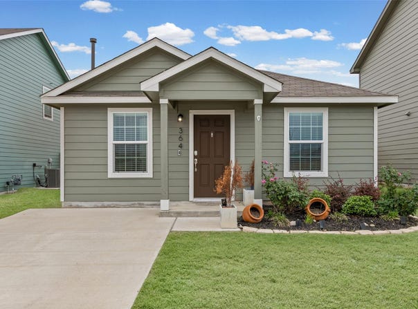 364 Gabbro Gdns, Maxwell, TX 78656