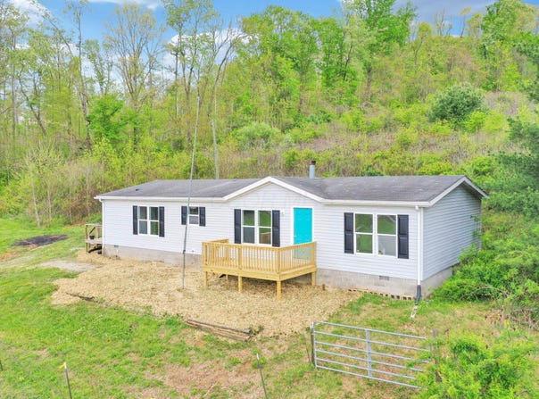 12186 State Route 155, Corning, OH 43730