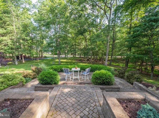 186 THORNBERRY ROAD, OAKLAND, MD 21550