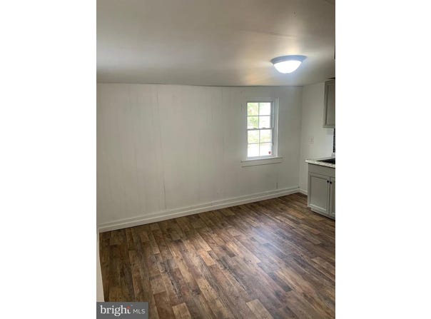 30 N GOVERNORS AVENUE, DOVER, DE 19904