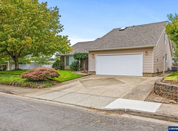 5219 Spring Leaf Ct N, Keizer, OR 97303
