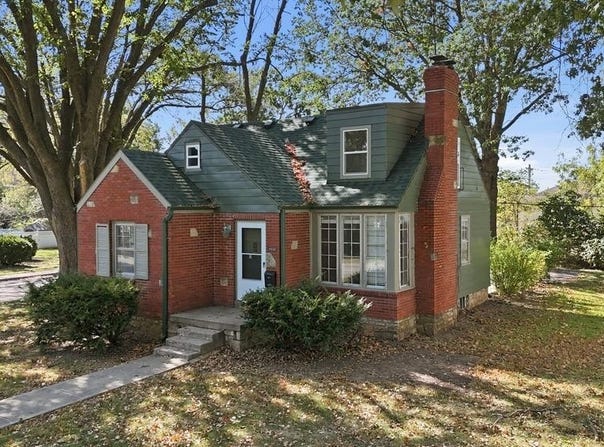 4920 Birch Street, Roeland Park, KS 66205