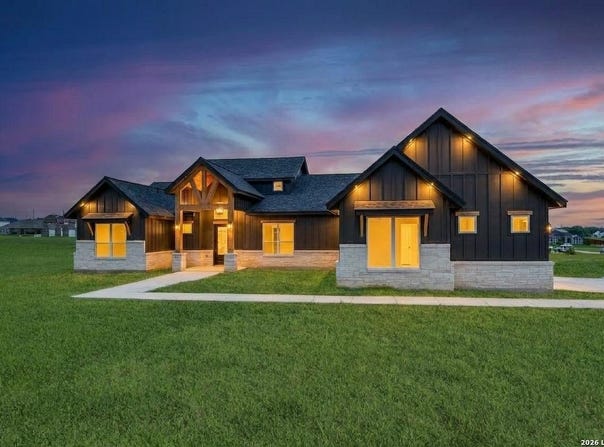 157 ESTATES DR, La Vernia, TX 78121