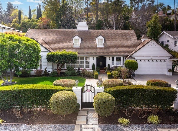 15530 Valley Vista Boulevard, Encino, CA 91436